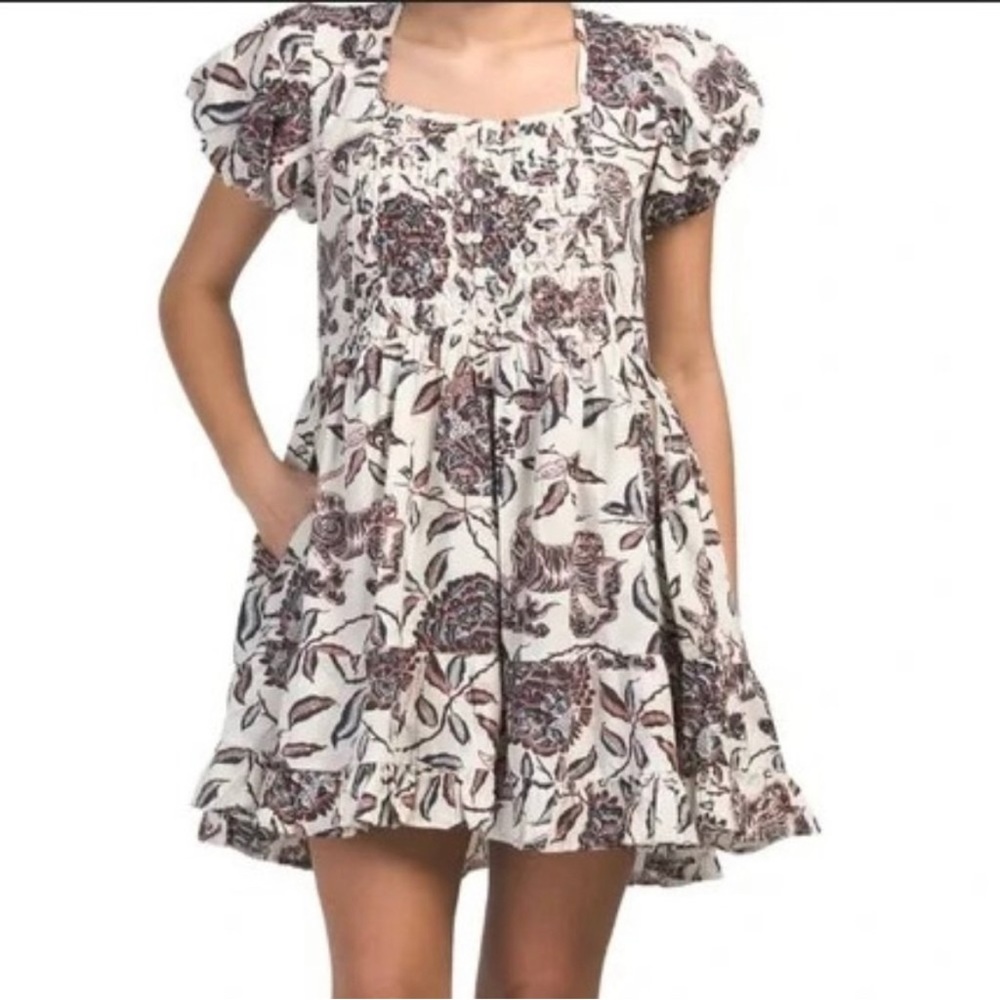 House of Harlow Babydoll Dress NWT